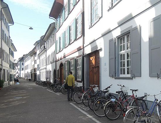 Nadelberg 6