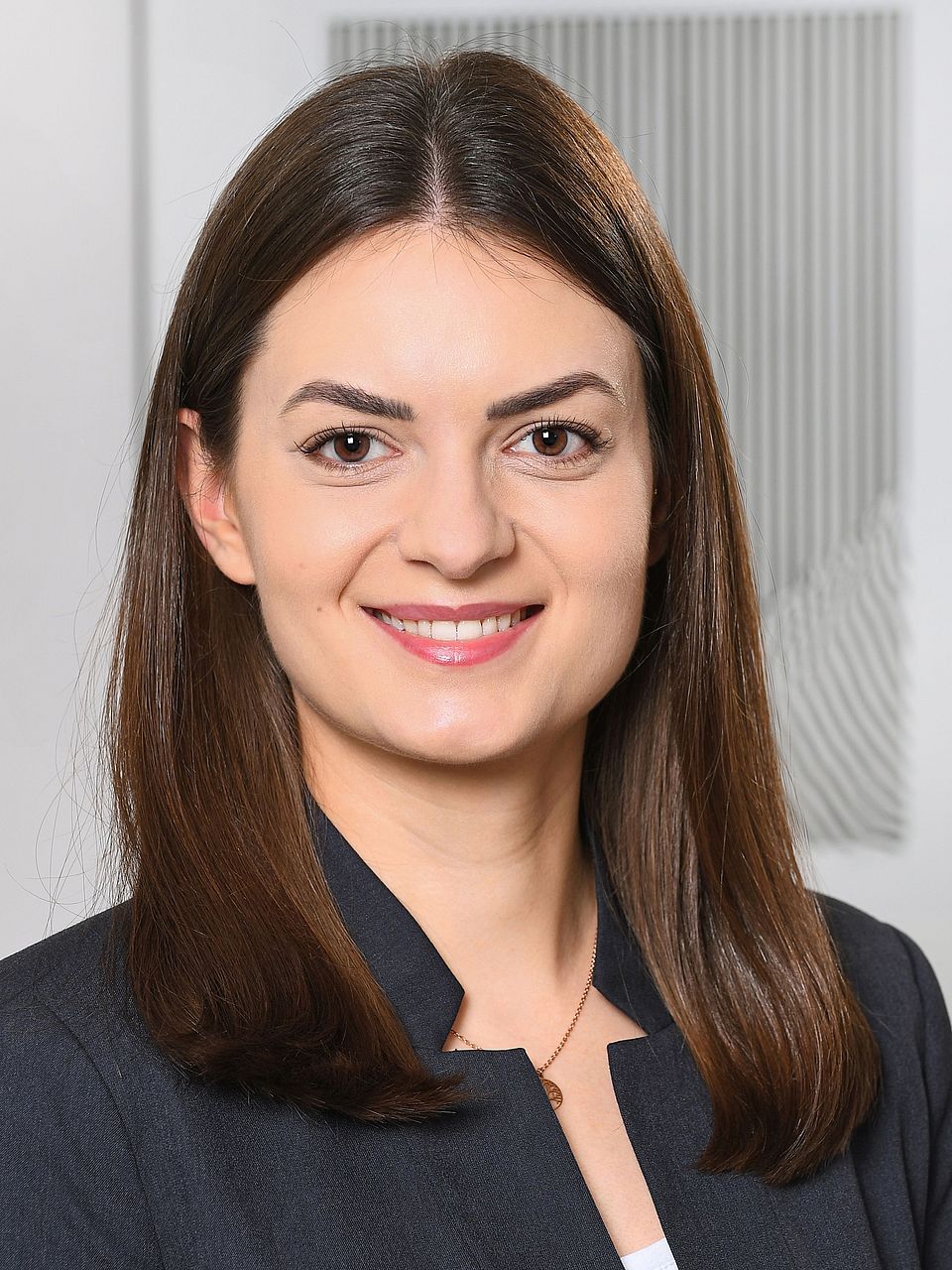 Clara Vuille-dit-Bille – Kommunikationsberaterin bei int/ext Communications AG 